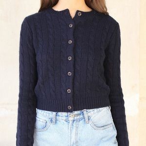 ✨Brandy Melville Wool Olsen Sweater✨